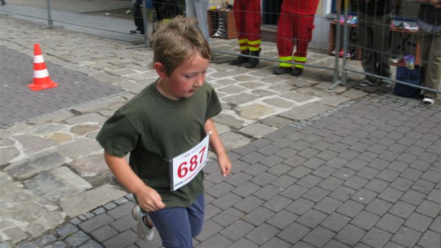 ../Images/BenefizlaufMerseburg2011 (49).jpg